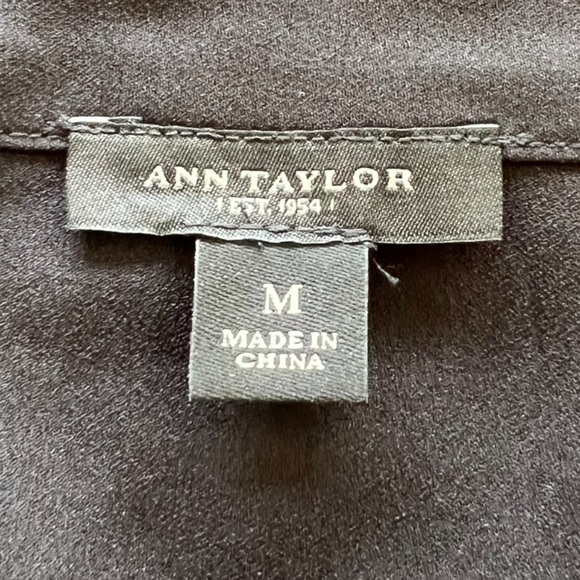 Ann Taylor top short sleep black white sequins medium - Picture 7 of 7